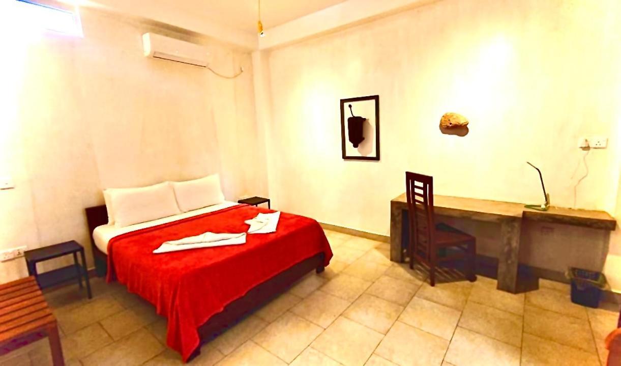 Mirage Beach House At Morava Court Hikkaduwa Exterior foto